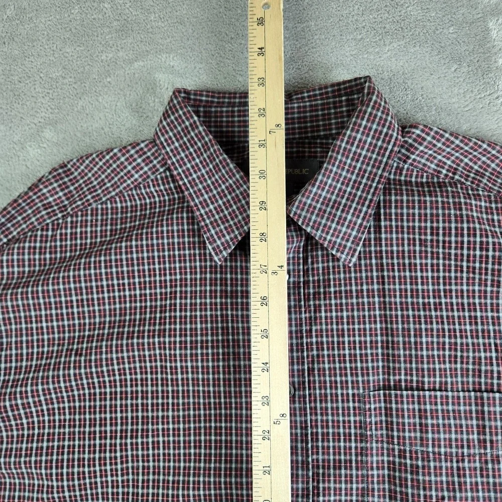 Banana Republic Shirt Mens XL Gray Red Checkered Long Sleeve Casual Career Work